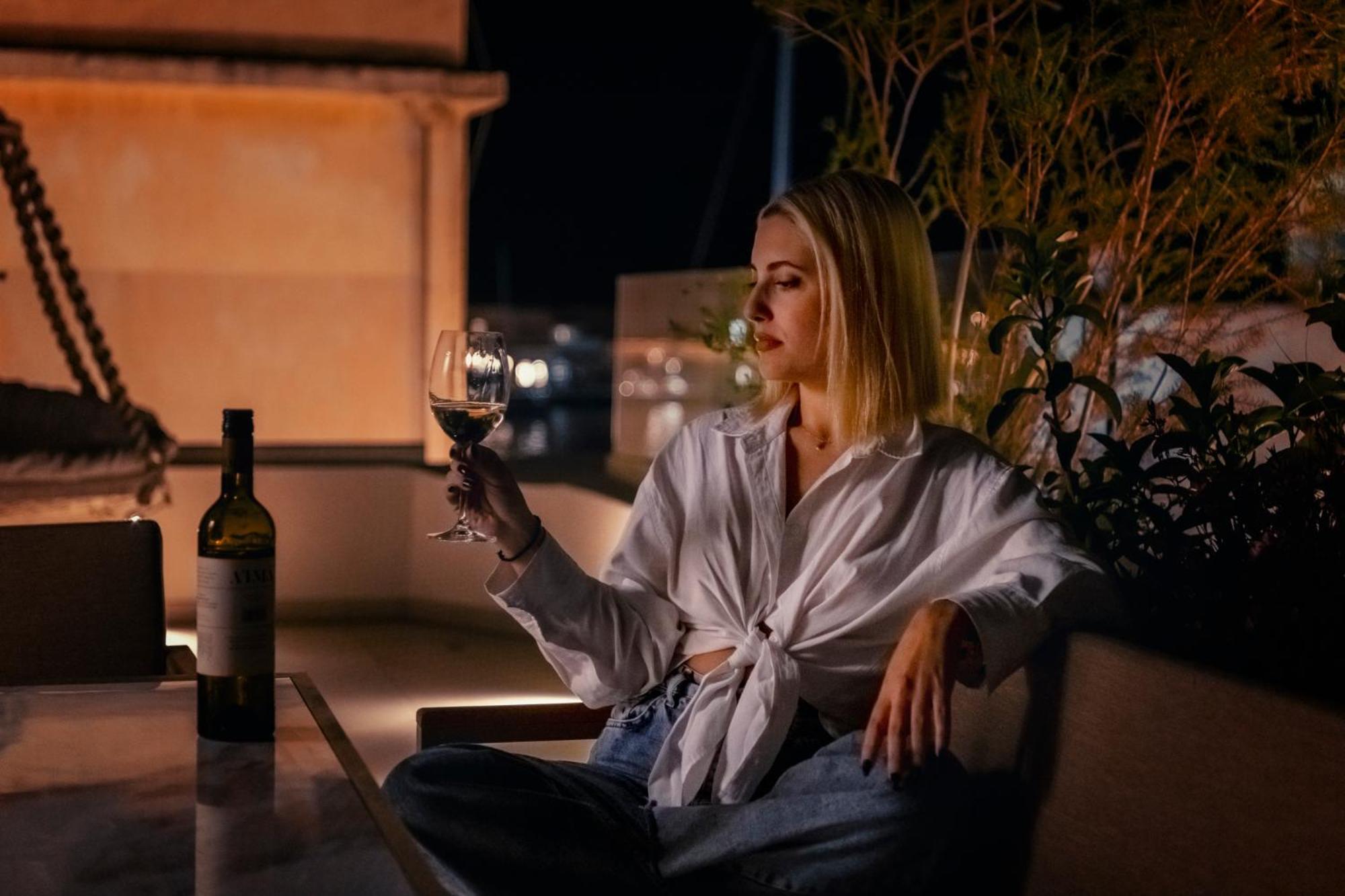 Ninemian Suites Syros Ermoupoli Ngoại thất bức ảnh