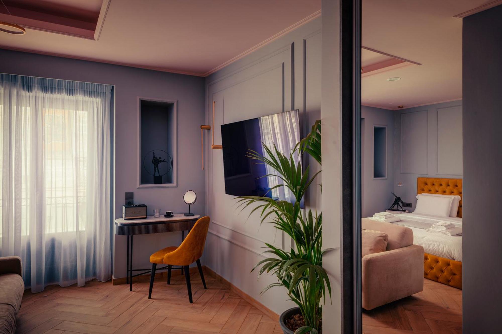 Ninemian Suites Syros Ermoupoli Ngoại thất bức ảnh